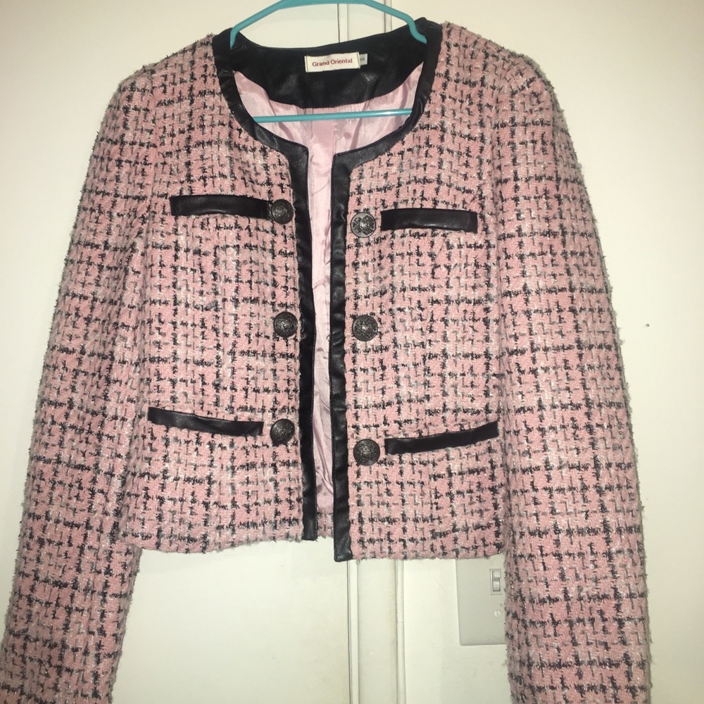 Pink 90s style blazer